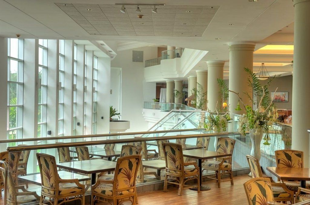 Verona Resort & Spa Tumon Extérieur photo