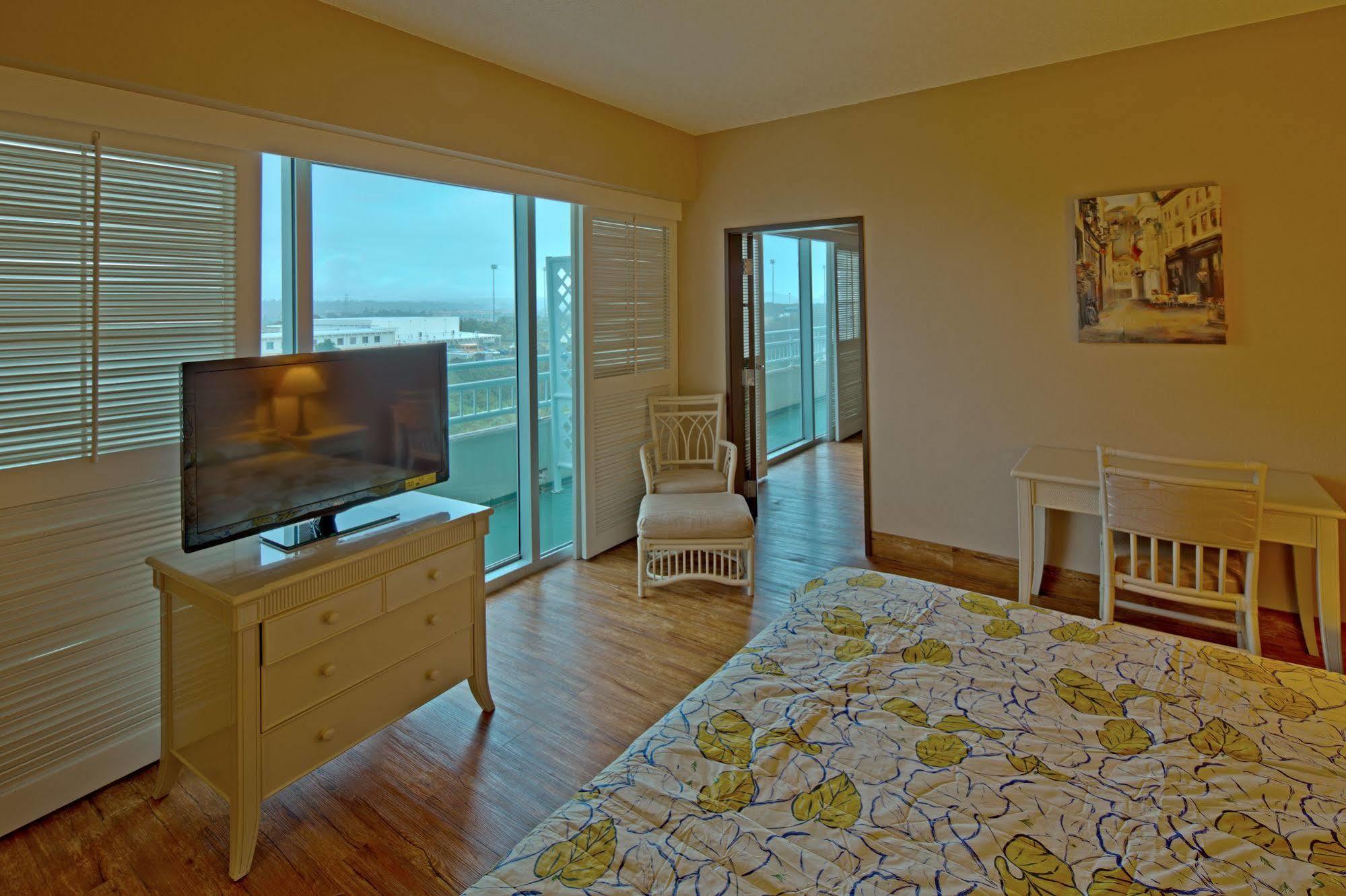 Verona Resort & Spa Tumon Extérieur photo